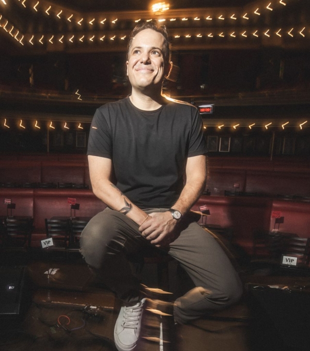 Comedian Jeff Arcuri brings "the Whole Wide World Tour" to Maui Go Hawaii