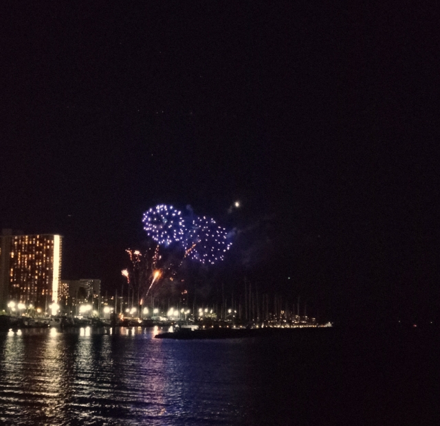 Hilton Hawaiian Village Fireworks! Go Hawaii