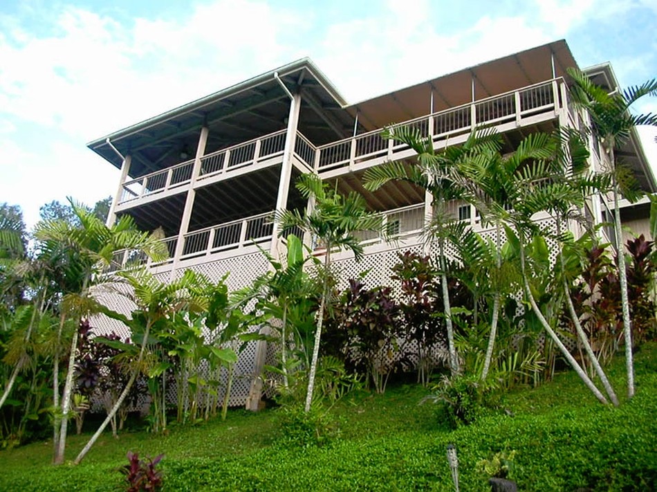 Marjorie's Kauai Inn, a Bed and Breakfast Go Hawaii