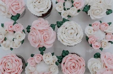 Cake Decorating Class with Sweet Grace Bakery