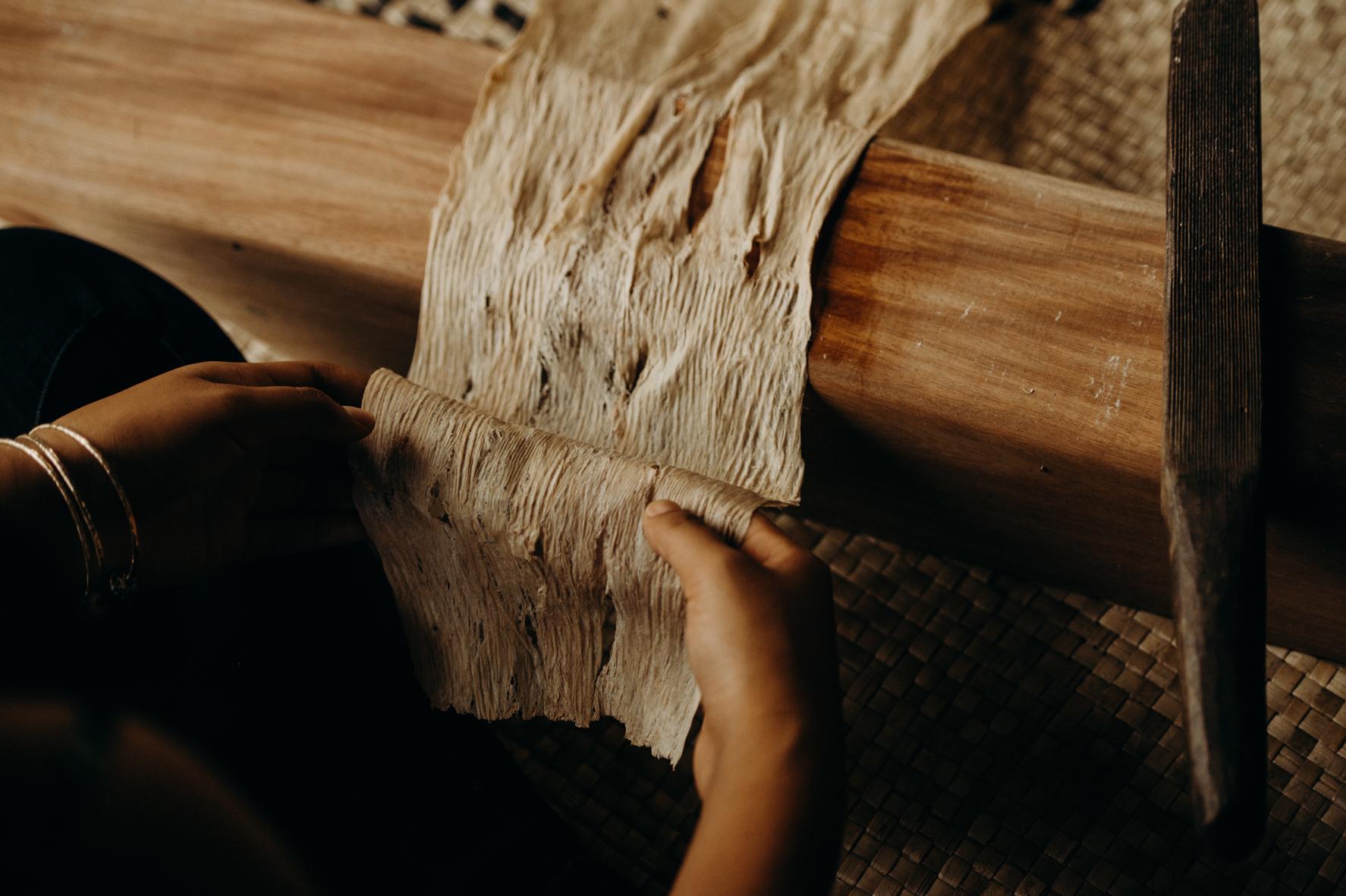 Maui artisan working Maui artisan working