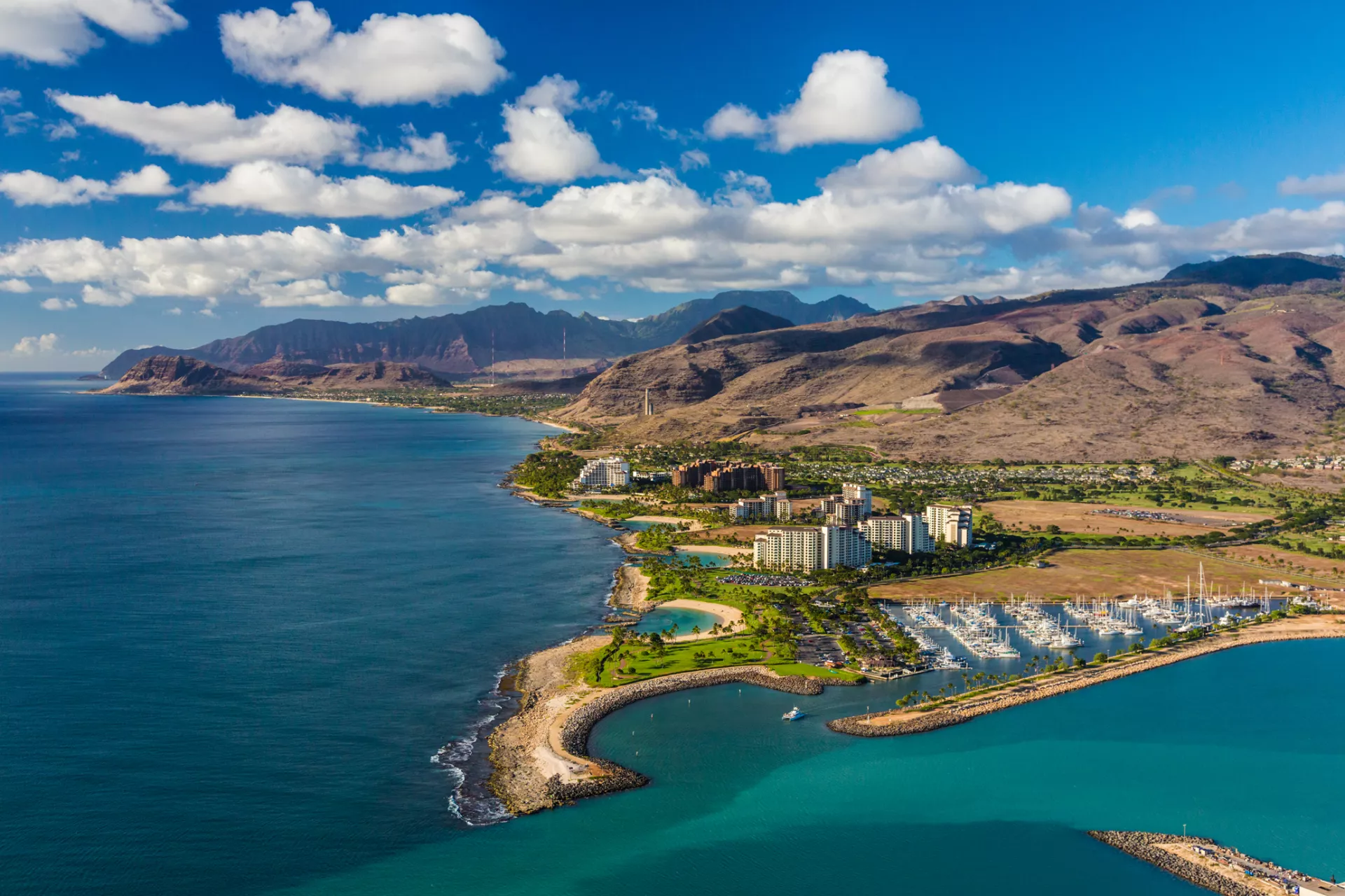 West Oahu resorts and harbor West Oahu resorts and harbor