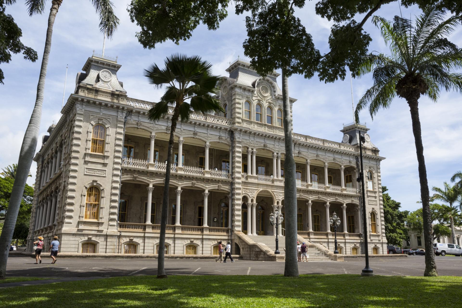 Iolani Palace