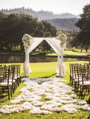 Wedding at the Four Seasons Lanai