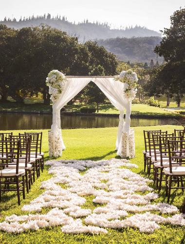 Wedding at the Four Seasons Lanai
