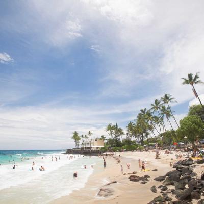 Kona Crystal clear beaches in Kona on the island of Hawaii