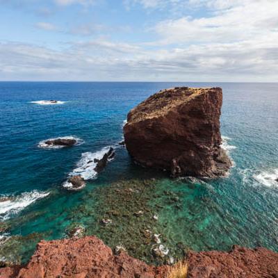Puʻu Pehe (Sweetheart Rock) Puu Pehe (Sweetheart Rock)