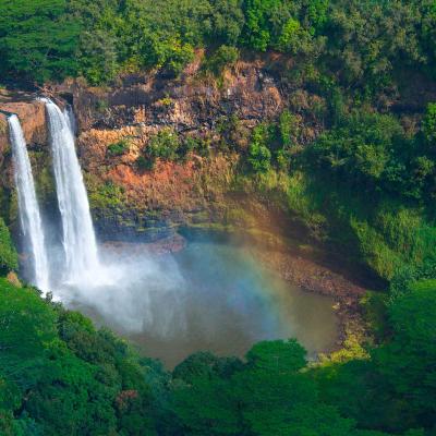 Aerial shot of the Wailua Falls in Līhuʻe