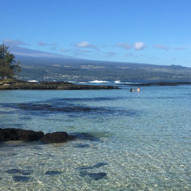 Onekahakaha Beach Park