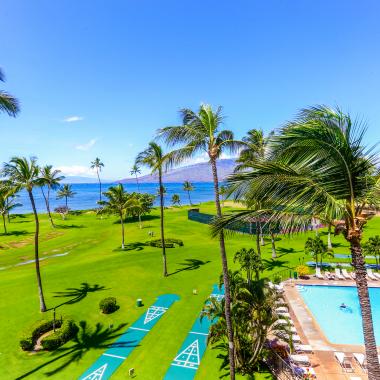 Ocean front pool, shuffle and tennis courts.