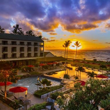 The dawn of a beautiful new day in Kauai