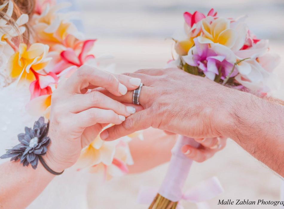 Aloha Fun Weddings Go Hawaii