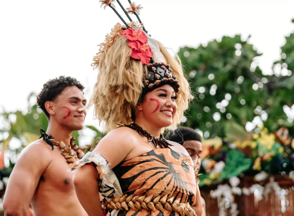 Samoan Presentation Opens the Fireknife Competition