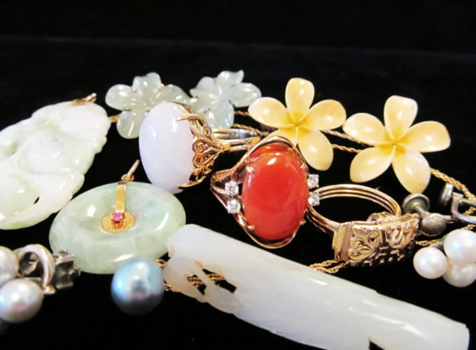 Vintage Hawaiian Estate Jewelry, Jade, Gold, Mings