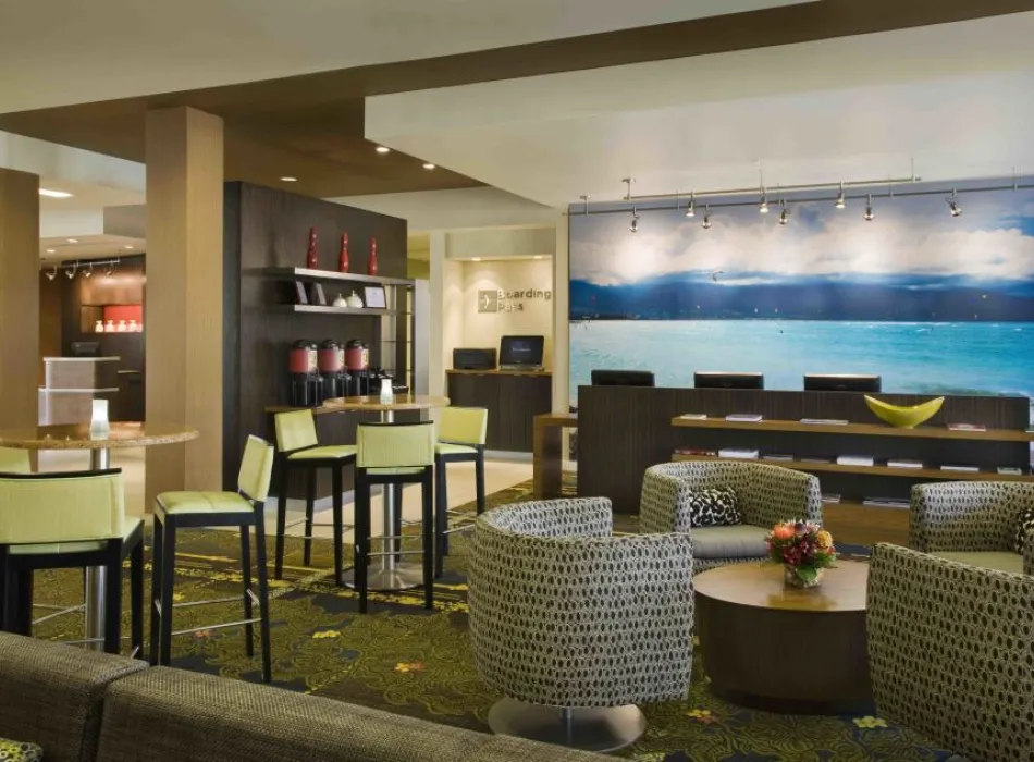 We offer computer and Internet access in our lobby lounge area so all guests can stay connected during their stay at our hotel by Maui airport.