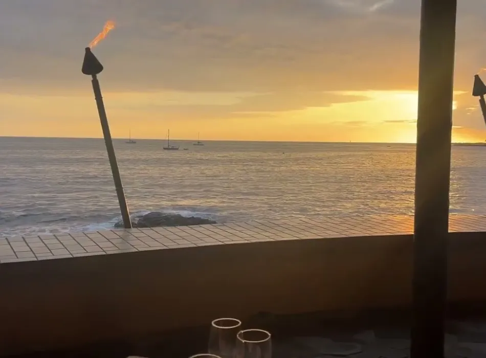 Embedded thumbnail for Royal Kona Resort