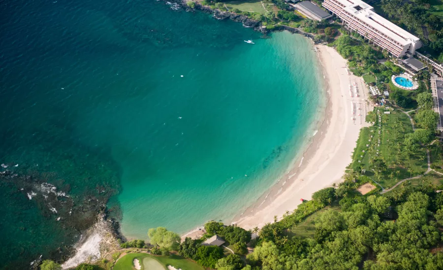 Aerial View of Mauna Kea Beach Hotel and Kaunaoa Bay